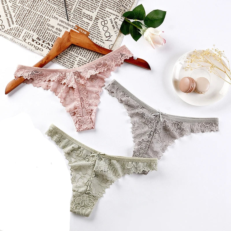 Calcinha feminina de renda, confortável.